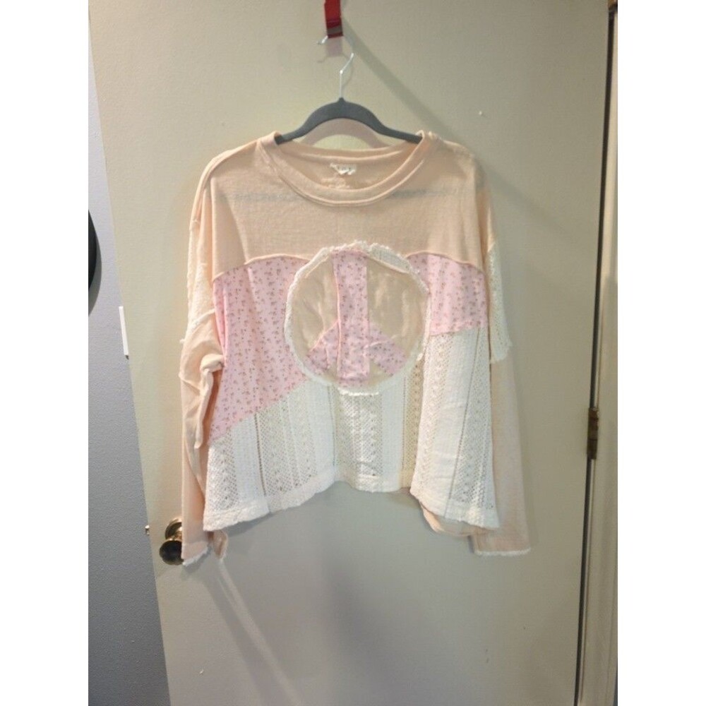 POL Embroidered Peace Top Size LARGE Boho On off White, Ponk, beige